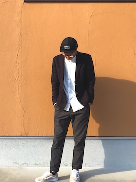 「SEVENDAYS=SUNDAY（セブンデイズサンデイ）のアイテム（スラックス）」を使った、BEE HIVE WEARさん（メンズ・181cm）の冬コーディネート