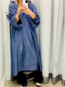 「ローリーズファーム(LOWRYS FARM)」｜「アイテム（シャツワンピース）」を使った、𝐲.𝐫𝐢𝐧𝐚さん（レディース・157cm）の冬コーディネート