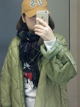 「Ungrid（アングリッド）のアイテム（マフラー）」を使った、maaaさん（レディース・164cm）の冬コーディネート