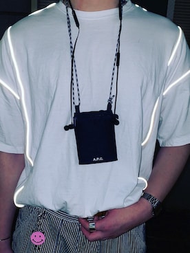 「A.P.C.」｜「アイテム（財布/小物）」を使った、きくちさん（メンズ・177cm）の秋コーディネート