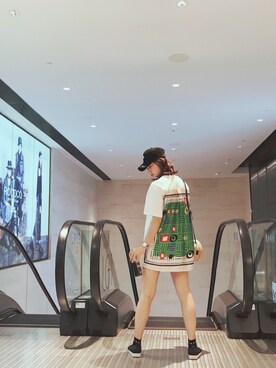 「UNKNOWN.（アンノウン）のアイテム（帽子）」を使った、freya.Tさん（レディース・162cm）の夏コーディネート