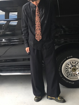 「ZARA（ザラ）のアイテム（シャツ/ブラウス、ブラック系）」を使った、りょーへいさん（メンズ・182cm）の夏コーディネート