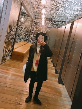 「UNIQLO（ユニクロ）のWOMEN ウルトラストレッチジーンズ（デニムパンツ）」を使った、Ami さん（レディース・144cm）の秋コーディネート