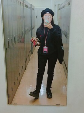 「UNIQLO（ユニクロ）のWOMEN ウルトラストレッチジーンズ（デニムパンツ）」を使った、Ami さん（レディース・144cm）の秋コーディネート