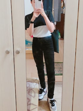 「黒パンツ」｜Ami さん（レディース・144cm）の秋コーディネート