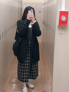 「PUMA」｜「アイテム（チェスターコート）」を使った、Ami さん（レディース・144cm）の冬コーディネート