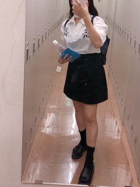 「Aラインスカート」｜「アイテム（サンダル）」を使った、Ami さん（レディース・144cm）の秋コーディネート