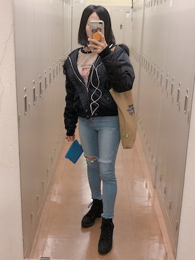 「ADER error」｜「アイテム（スウェット）」を使った、Ami さん（レディース・144cm）の冬コーディネート