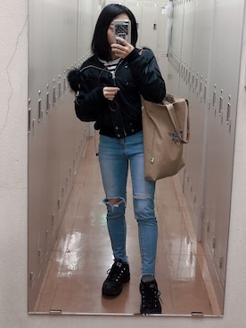 「ADER error」｜「アイテム（スウェット）」を使った、Ami さん（レディース・144cm）の冬コーディネート