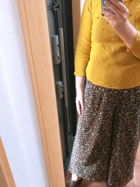 「no brand（ノーブランド）のアイテム（スウェット、イエロー系）」を使った、yufu💐さん（レディース）の春コーディネート