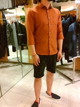 「アイテム（スリッポン、ブルー系）」を使った、広島パルコ　ニコルクラブフォーメンさん（メンズ・174cm）の春コーディネート