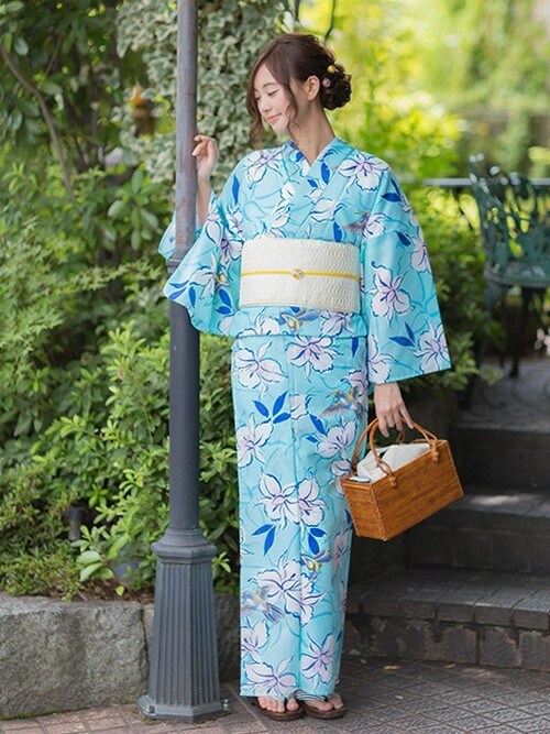 KIMONOMACHI 浴衣 レディース 浴衣 単品 水色 ハチドリと花