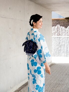 KIMONOMACHIさんの「女性浴衣単品　ブルー 瓢箪」を使ったコーディネート