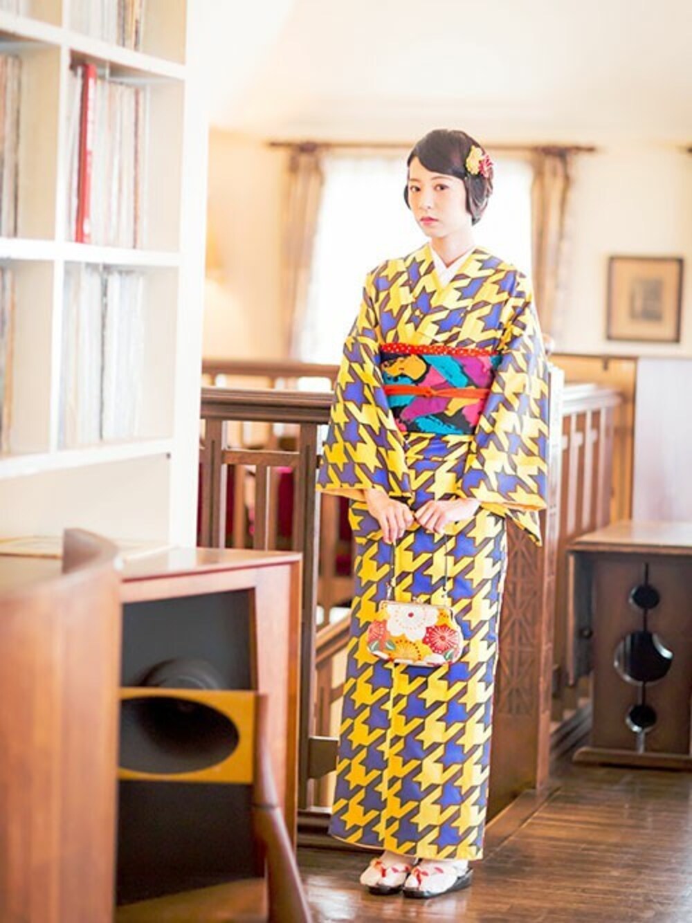 KIMONOMACHIさんの「女性着物単品　単衣　黄×青モダン千鳥（kimonomachi）」を使ったコーディネート