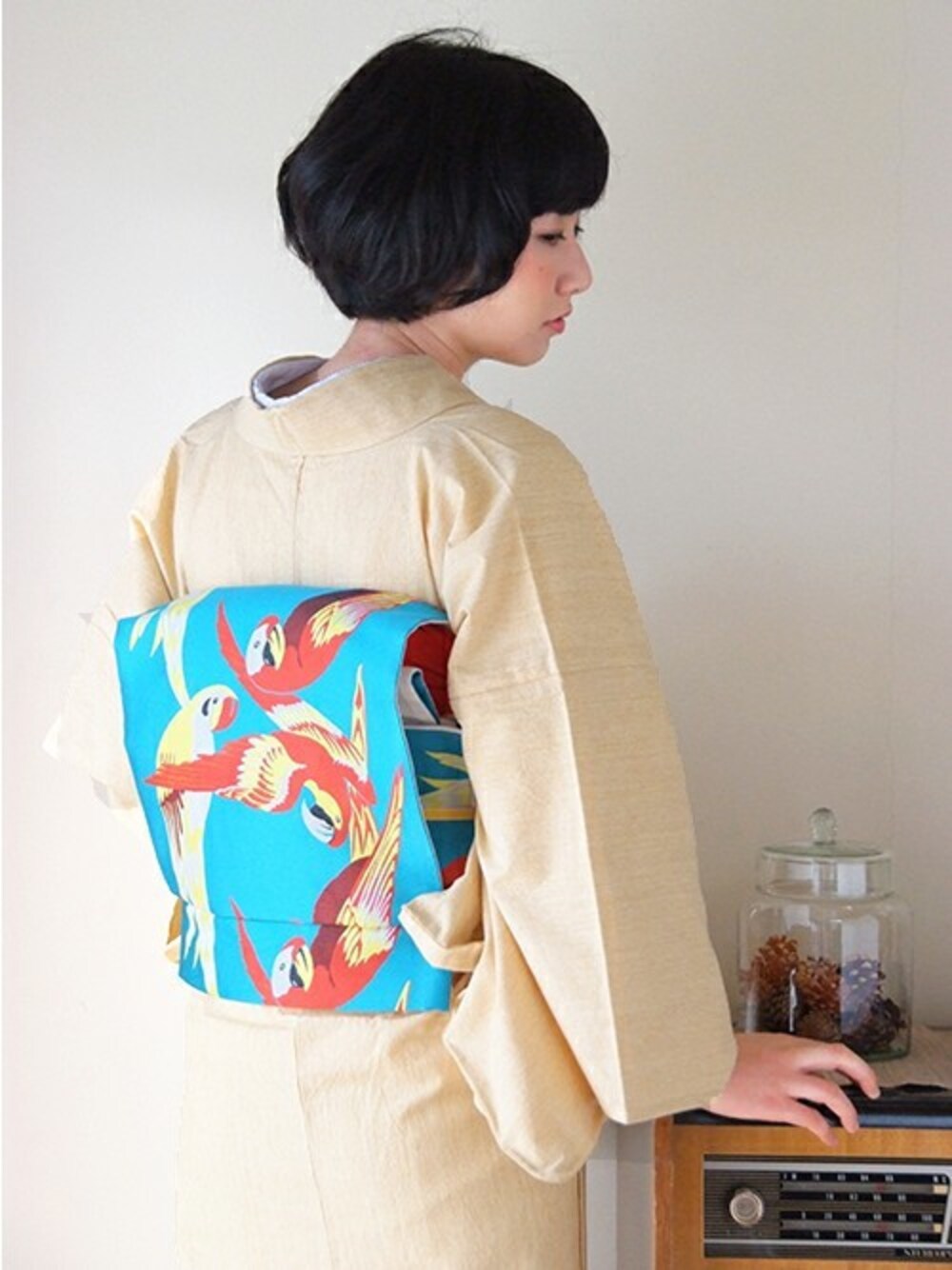 KIMONOMACHIさんの「京都きもの町 京袋帯「着物福袋から飛び出したオリジナル帯」コンゴウインコ（kimonomachi）」を使ったコーディネート