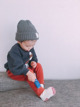 「アイテム（スウェット、ブルー系）」を使った、KOppiiiiiさん（キッズ・90cm）の冬コーディネート