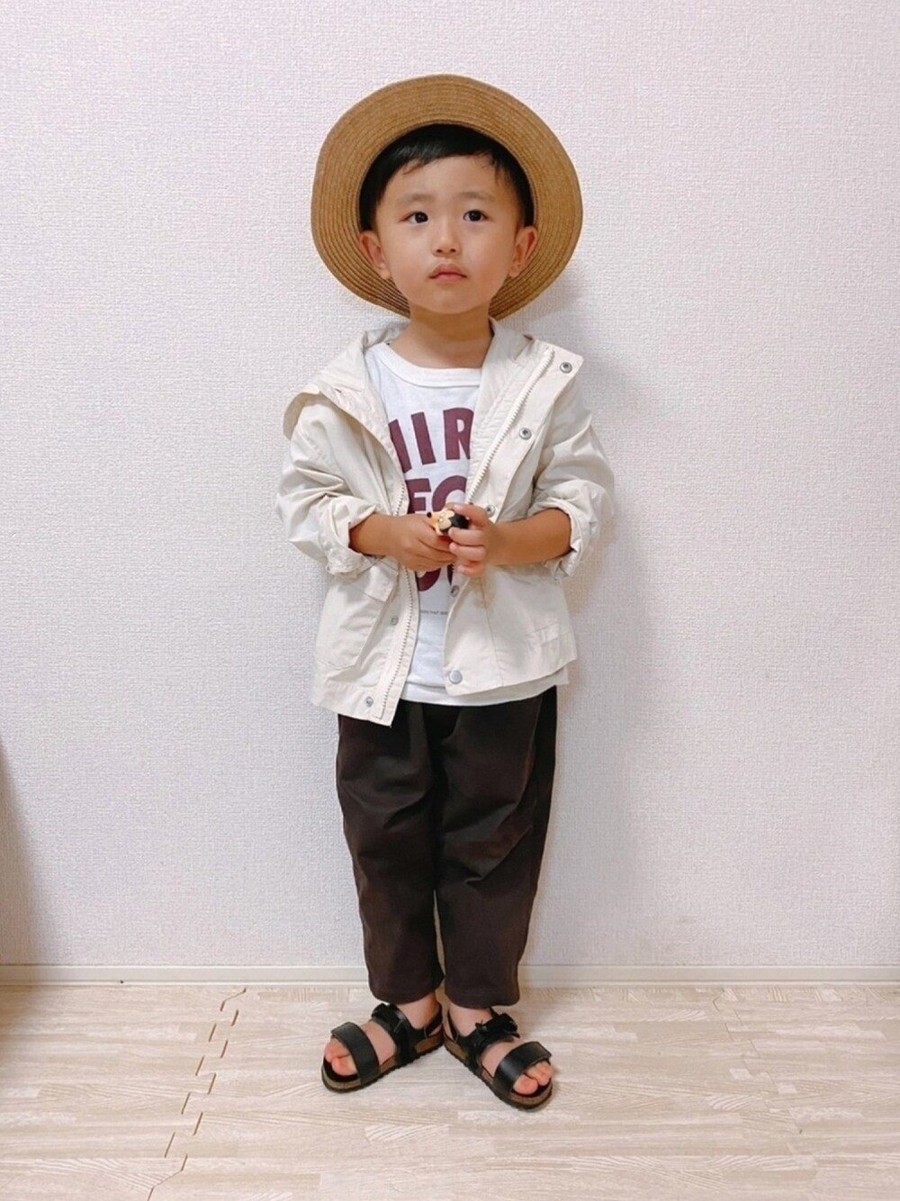 「キッズファッション、kids、マウンテンパーカー、4歳、ZARA、ZARA KIDS、夏セールで買いました、カンカン帽、おとこのこ、男の子」｜「CIAOPANIC TYPYのOSOROマウンテンパーカー（マウンテンパーカー、ホワイト系）」を使った、KOppiiiiiさん（キッズ・90cm）の夏コーディネートの1枚目の写真