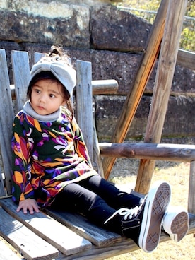 「アイテム（その他トップス）」を使った、antiquaさん（キッズ・91cm）の冬コーディネート