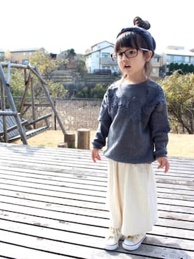 「子供服」｜「アイテム（パンツ）」を使った、antiquaさん（キッズ・91cm）の冬コーディネート
