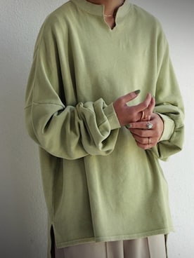 「antiqua」｜「アイテム（スウェット）」を使った、antiquaさん（レディース・165cm）の冬コーディネート