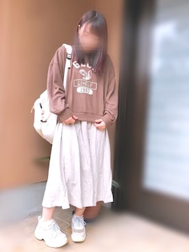 「ehka sopo（エヘカソポ）のフロッキーモチーフトレーナー（Tシャツ/カットソー）」を使った、あずきさん（レディース・153cm）の秋コーディネート