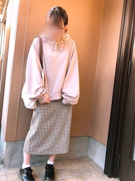 「chocomee（チョコミー）のアイテム（パーカー）」を使った、あずきさん（レディース・153cm）の冬コーディネート