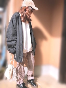 「ボーイッシュ」｜「アイテム（MA-1）」を使った、あずきさん（レディース・153cm）の冬コーディネート
