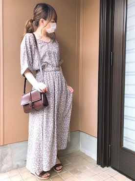 「chocomee（チョコミー）のアイテム（ショルダーバッグ）」を使った、あずきさん（レディース・153cm）の春コーディネート