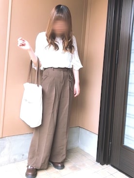 「chocomee（チョコミー）のアイテム（スラックス）」を使った、あずきさん（レディース・153cm）の春コーディネート