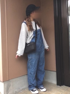 「chocomee（チョコミー）のアイテム（Tシャツ/カットソー）」を使った、あずきさん（レディース・153cm）の秋コーディネート