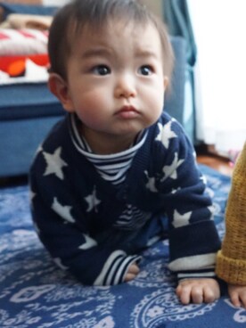 「西松屋（ニシマツヤ）のアイテム（トップス、ブルー系）」を使った、kenさん（キッズ・110cm）の冬コーディネート