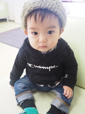 「Handmade（ハンドメイド）のアイテム（ニットキャップ/ビーニー、グリーン系）」を使った、kenさん（キッズ・110cm）の冬コーディネート