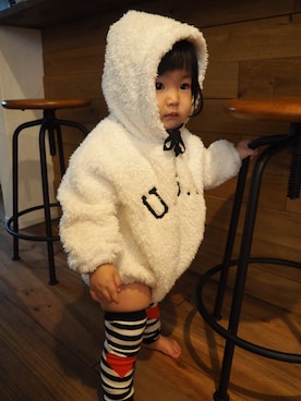 「韓国子供服のアイテム（ロンパース、ホワイト系）」を使った、kenさん（キッズ・110cm）の秋コーディネート