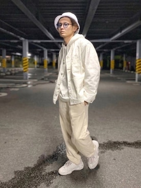 「アイテム（サングラス、ブルー系）」を使った、CHINさんパパさん（メンズ・163cm）の春コーディネート