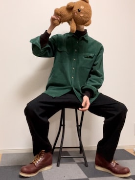 「古着 コーデュロイのアイテム（シャツ/ブラウス、グリーン系）」を使った、ただの服好きけんしー(YouTube)さん（メンズ・173cm）の冬コーディネート