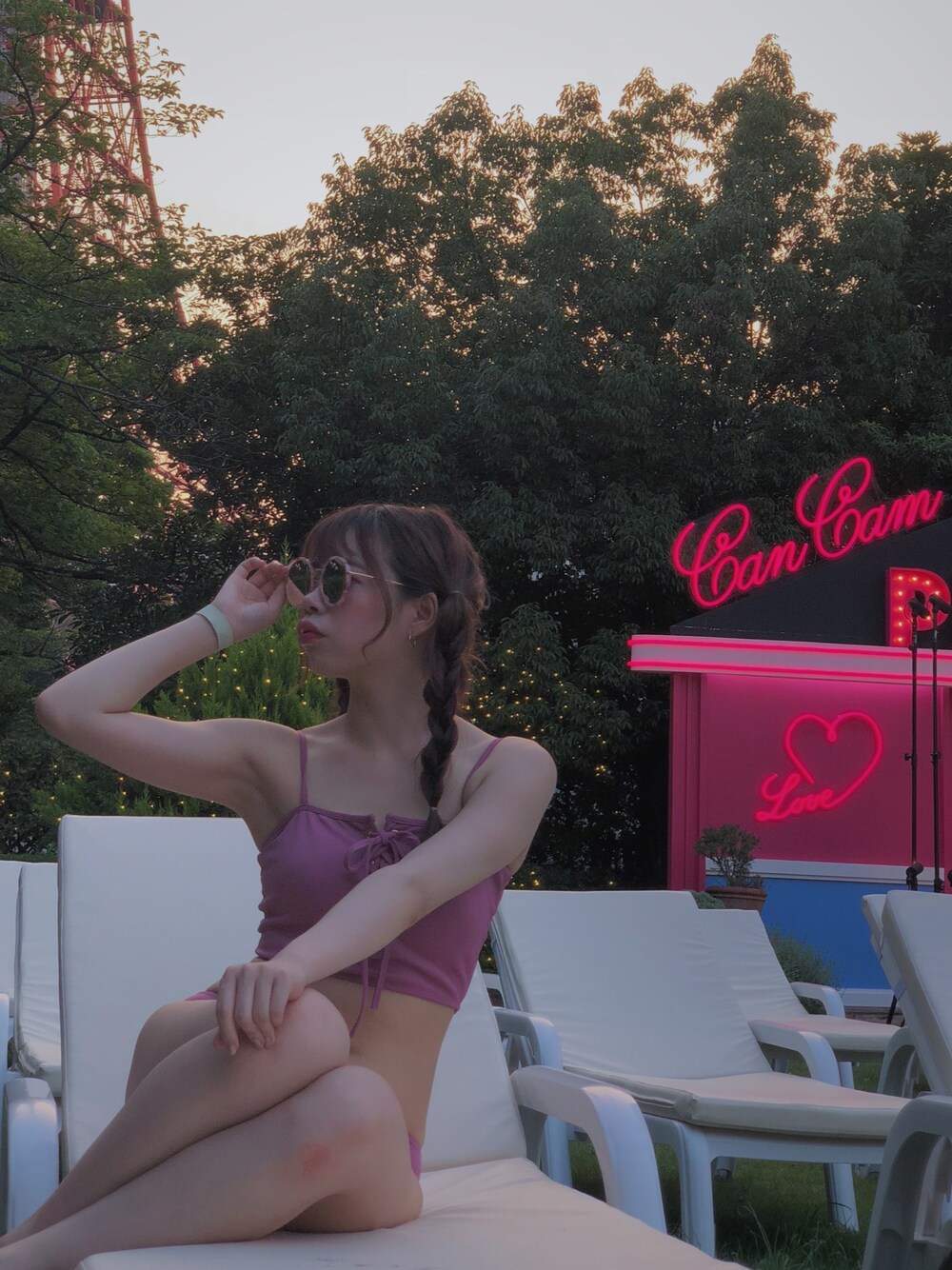 「Chuu、韓国ブランド、韓国ファッション、水着、ピンク、夏コーデ、ツインテール、プール、ヘアアレンジ、みつあみ」｜「chuuのアイテム（水着、ピンク系）」を使った、ENA *privateさん（レディース・162cm）の夏コーディネートの1枚目の写真