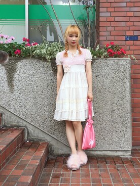「Katie（ケイティ）のアイテム（バッグ）」を使った、missribbonciciさん（レディース・160cm）の夏コーディネート