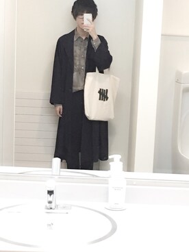 「Yohji Yamamoto（ヨウジヤマモト）のアイテム（チェスターコート）」を使った、らっとさん（メンズ・165cm）の春コーディネート