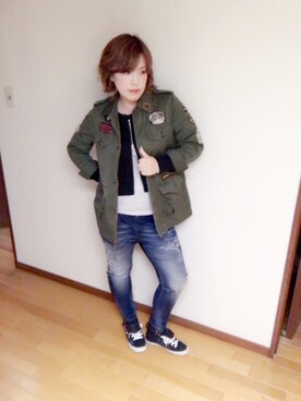 「DIESEL（ディーゼル）のアイテム（ミリタリージャケット）」を使った、kazuさん（レディース・170cm）の秋コーディネート