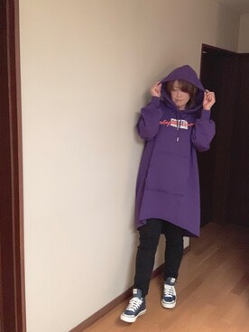 「ディーゼル」｜「アイテム（その他）」を使った、kazuさん（レディース・170cm）の秋コーディネート