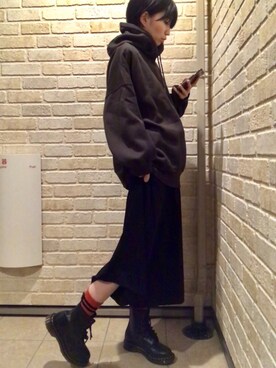 「MEDE19F（メデジュウキュウ）のアイテム（パーカー）」を使った、お箸さん（レディース・163cm）の秋コーディネート
