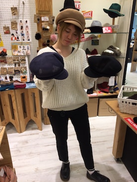 「アイテム（キャスケット）」を使った、14+ イオンモール羽生店 スタッフさん（レディース・160cm）の冬コーディネート