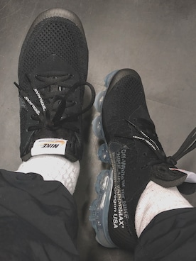 「NIKE SPORTSWEAR（ナイキスポーツウェアー）のアイテム（ブラック系）」を使った、国井 栄之さん（メンズ・168cm）の春コーディネート