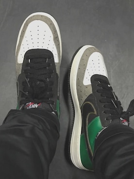 「mita sneakers（ミタスニーカーズ）のアイテム」を使った、国井 栄之さん（メンズ・165cm）の冬コーディネート