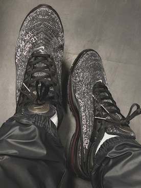 「NIKE SPORTSWEAR（ナイキスポーツウェアー）のアイテム（ブラック系）」を使った、国井 栄之さん（メンズ・168cm）の秋コーディネート
