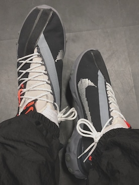 「NIKE SPORTSWEAR（ナイキスポーツウェアー）のアイテム（ブラック系）」を使った、国井 栄之さん（メンズ・168cm）の春コーディネート