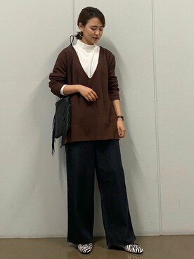 「human woman（ヒューマンウーマン）のアイテム（デニムパンツ）」を使った、mikaさん（レディース・158cm）の秋コーディネート