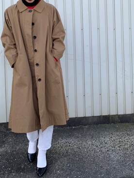 「UNIQLO（ユニクロ）のアイテム（デニムパンツ、ホワイト系）」を使った、amiさん（レディース・162cm）の冬コーディネート