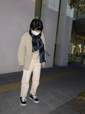「kutir（クティール）の【低身長向けXSサイズあり】ハイウエストストレートデニムパンツ（デニムパンツ、ホワイト系）」を使った、amiさん（レディース・162cm）の冬コーディネート