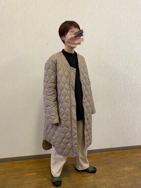「GU（ジーユー）のアイテム（パンツ、ホワイト系）」を使った、amiさん（レディース・162cm）の冬コーディネート